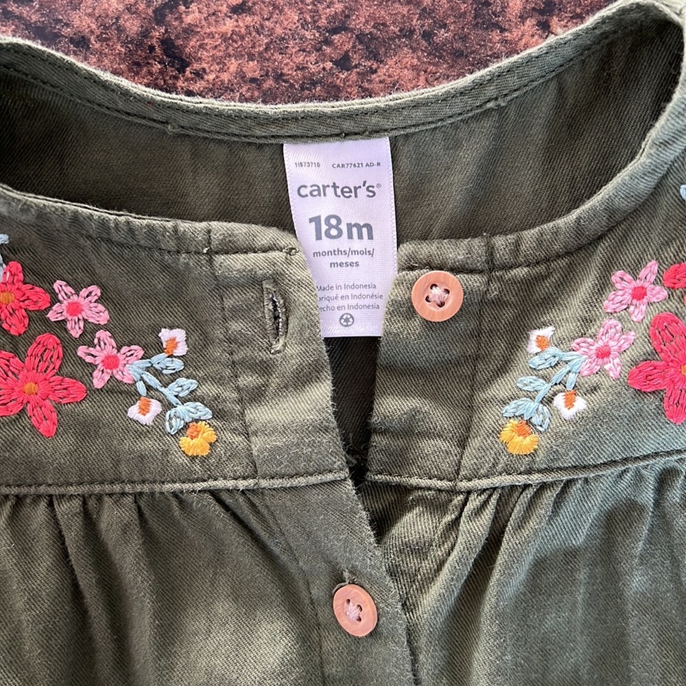 Carters Romper - Picture 4 of 6